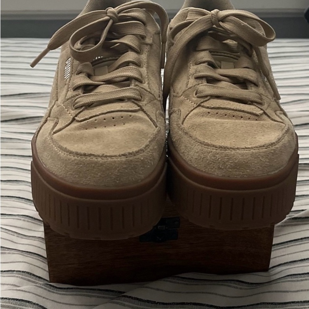 Women's Suede Platform Sneakers